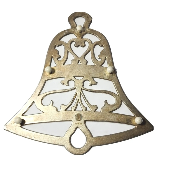 Vintage Large SILVER PLATED BELL Trivet Decor ITALY EP Zinc EUC Wedding Holiday - Picture 7 of 7